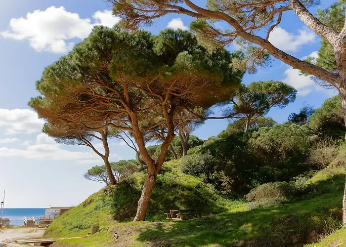 Belharucas, 400 Meters From *