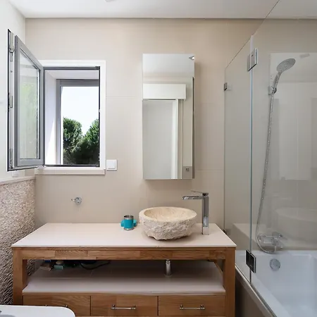 Belharucas, 400 Meters From * Албуфейра